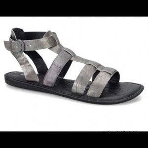 🔥BORN pewter gladiator sandals women’s Size 7